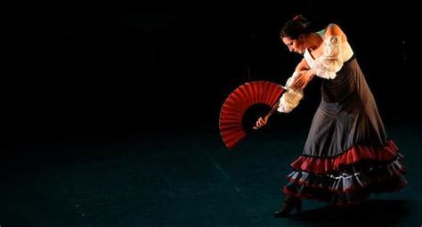  Queen Of Flamenco: 20 Years of Passion and Fire!  Celebrates Quimi's Enduring Legacy